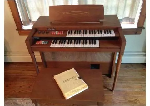 Organ, Thomas by Heathkit