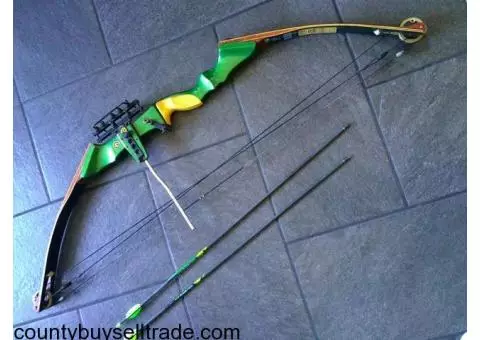 Martin Cougar Magnum M-15 Compound Hunting Bow + 2 Arrows.