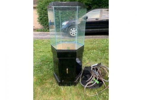 Hexagon Fish Tank (35 Gallon) with Siphon and Accessories