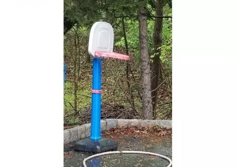 Kid's Basketball Hoop - FREE